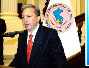 Hernán Garrido Lecca, ex ministro de Vivienda y de Salud. 