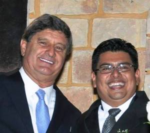 Raul Diez Canseco: Mis mejores deseos para nuestro amigo Carlos López Ruiz, este domingo 18