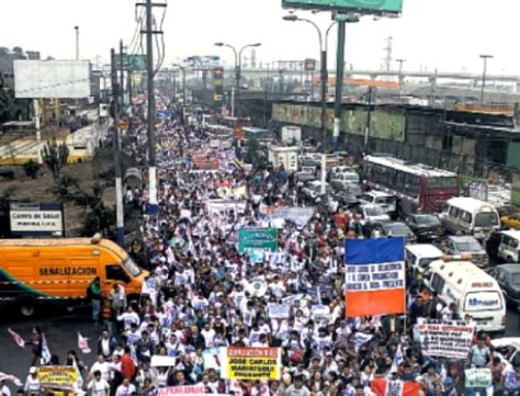 Multitudinaria marcha en rechazo de la criminalidad